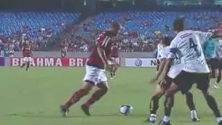 Gols de Adriano no Flamengo  - 15 no brasileiro