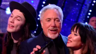 Jools Holland and Friends - Enjoy Yourself (It's Later Than You Think) [HD] Tom Jones 2015/2016