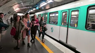 Paris Metro Extravaganza: Four Great Stations! 17 October 2017