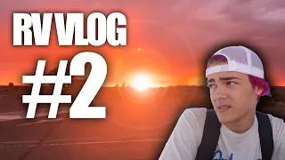 Twitch Streamer Almost FALLS into CANYON. [vlog #2]