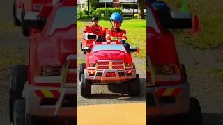 The Kids play with toys vehicules 🚗 #shorts