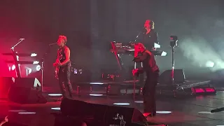 Depeche Mode - Walking In My Shoes (Budapest, MVM Dome 2024. 03. 26) Part 1