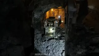 Roak loader underground ore loader for small mine shaft