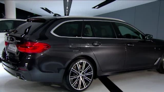 The BMW 5 Series | Learn about its driving dynamics with Nicki Shields.