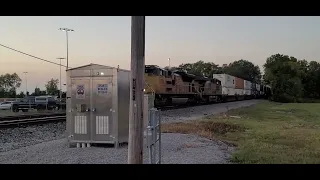 Union Pacific Run Through Power on CSX LIRR Indiana