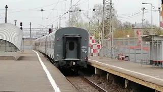 Поезд: Москва - Петрозаводск - Рускеала проходит станцию Крюково.