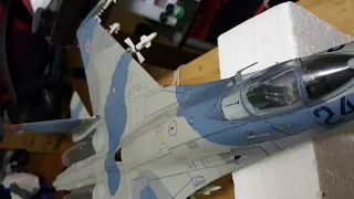 Trumpeter 1/32 Sukhoi Su27 Flanker B Fighter