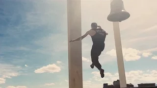 Parkour and Freerunning 2016 - Crazy Stunts