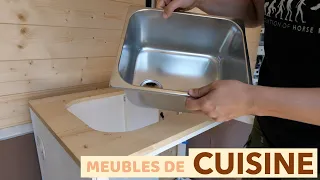 #12 Meubles de cuisine légers, frigo encastré, joint haute T° pour évier et plaque de cuisson