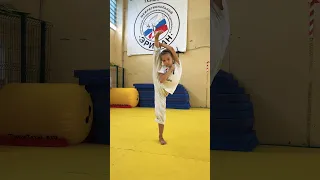 Вертикальный шпагат #тхэквондо #taekwondo #дети