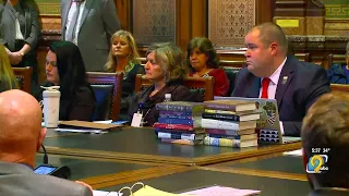 Iowa lawmakers discuss book bans, restrictions at school libraries