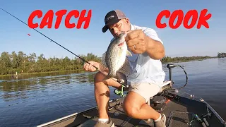 Sac-a-lait/Crappie Fishing In Louisiana's Atchafalaya Basin (Catch*Clean*Cook)