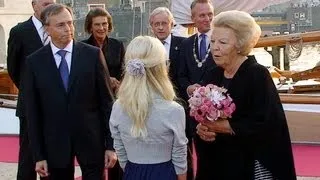 KONINGIN BEATRIX OPENT HET SCHEEPVAARTMUSEUM