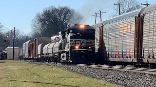 Train Blocks RR Crossing To Let 3 Trains Pass!  As Seen On TV.  Trains Passing & Trains With DPUs!