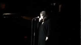 Juliette GRECO - Les Amants d'un Jour (Edith Piaf) @ Halle aux Grains Toulouse 2013