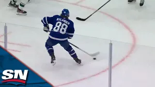 Maple Leafs' Nylander Dances Around Wild Defence With Slick Toe-Drag And Tucks It In