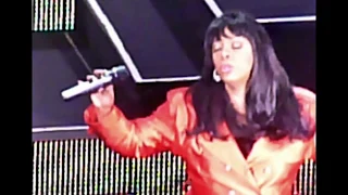 Donna Summer - MacArthur Park (Paramount Theater, Oakland, CA - August 16, 2008)