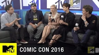 Eddie Redmayne & Fantastic Beasts Cast Lead a Wand Workshop  | Comic Con 2016 | MTV