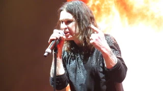 Black Sabbath - Iron Man 02-02-2017 Birmingham, Genting Arena - Close-up front row!