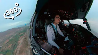 Boeing 737 MAX | 360 Degrees Cockpit View | Landing in Malaga, Spain