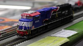 Athearn #G65254 SD60E Locomotive With DCC & Sound - Norfolk Southern Honoring Our Veterans #6920