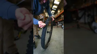 Peaty's Tubeless Tyre Sealant Stab Test 🤘🥛