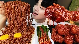 ASMR MUKBANG 트러플 짜파게티 & 양념 치킨먹방!  TRUFFLE OIL BLACK BEAN NOODLES & FRIED CHICKEN EATING SOUND! Gà