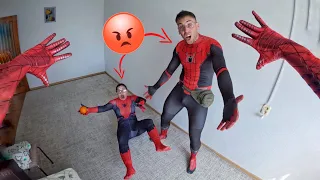 SPIDER-MAN ESCAPING CRAZY SPIDER SISTER AND SPIDER DAD (Family POV With Spider-Man) @upgirl