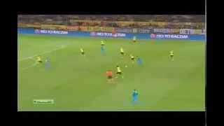 Fantastic goal agaist Borussia Dortmund! Hulk vs Borussia Dortmund