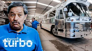 Transformando un autobús en una "motor home" | Mexicánicos | Discovery Turbo