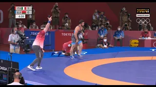 Magomedkhabib Kadimagomedov (BLR) df. Frank CHAMIZO (ITA)