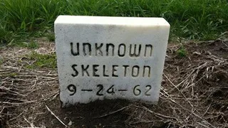 Mysterious Messages Left On Tombstones By The Recently Departed