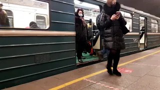 Шаболовская станция метро