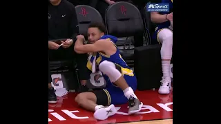 Steph Curry's Reaction To Jonathan Kuminga's  Dunk😂