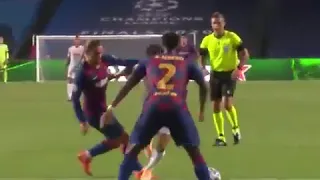 رد فعل غريب من فيدال بعد احراز بايرن الهدف السادس في برشلونة