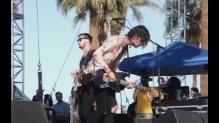 The 1975 - Chocolate (Live)  Coachella 2014