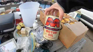 Flea Market Treasure Hunting For Antiques Oil Cans and More...
