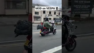 MoD on VESPA scooter 🎥