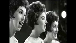 I Love How You Love Me - The Paris Sisters (1961)