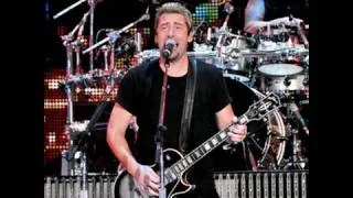 Nickelback performs "When We Stand Together"