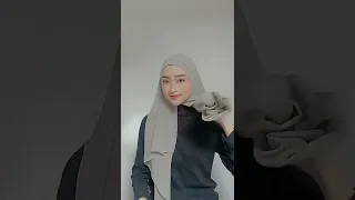 Pashmina Hijab Tutorial yang Ngtrend di tahun 2022 yang Kekinian Membuat Wajah Cerah #shorts #hijab