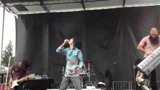 Foxy Shazam Eats Cigarettes [BEST QUALITY]- Live at Hofstra