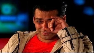 Bajrangi Bhaijaan makes Salman Khan CRY