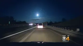 Meteor Streaks Across Midwestern Sky