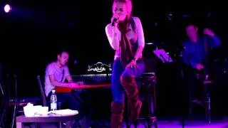 Саша Алмазова live @ J Walker 1.05.2011 - "На берегу"