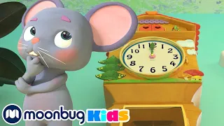 Hickory Dickory Dock - Sing Along | @CoComelon | Moonbug Literacy