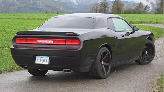 2010 Dodge Challenger SRT8 6.1L V8 (425 HP) TEST DRIVE