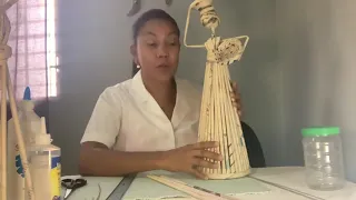 Muñeca de periódico o las africanas