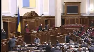 Турчинов экстренно прервал заседание Рады: Стране угрожает сепаратизм