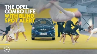 Opel Combo Life with Blind Spot Alert